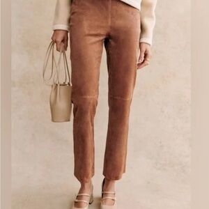 Sezane Elegant Brown Goat Leather Women's Pants